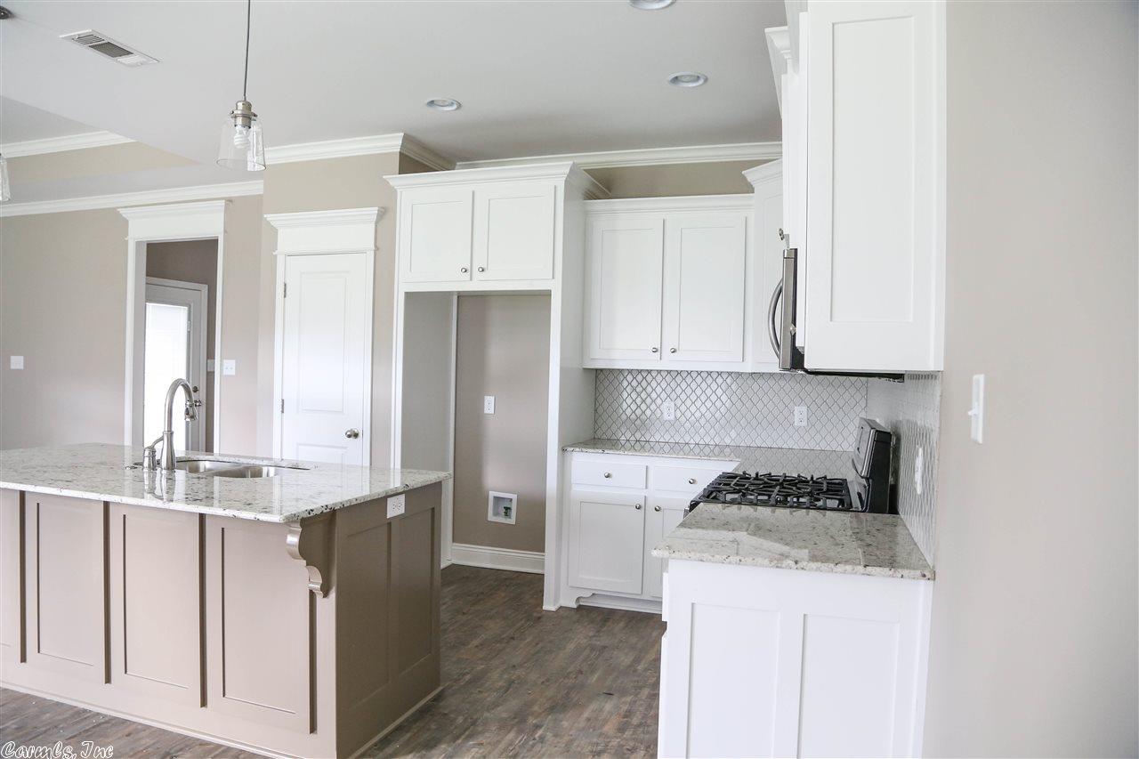 320 Prospect Park Loop, Bryant, AR 72022 photo 5