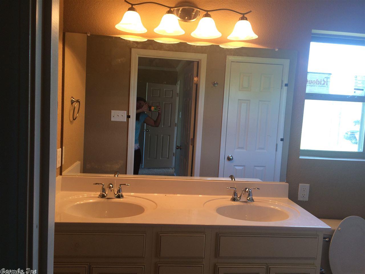 515 Pea Ridge St, Conway, AR 72032 photo 17