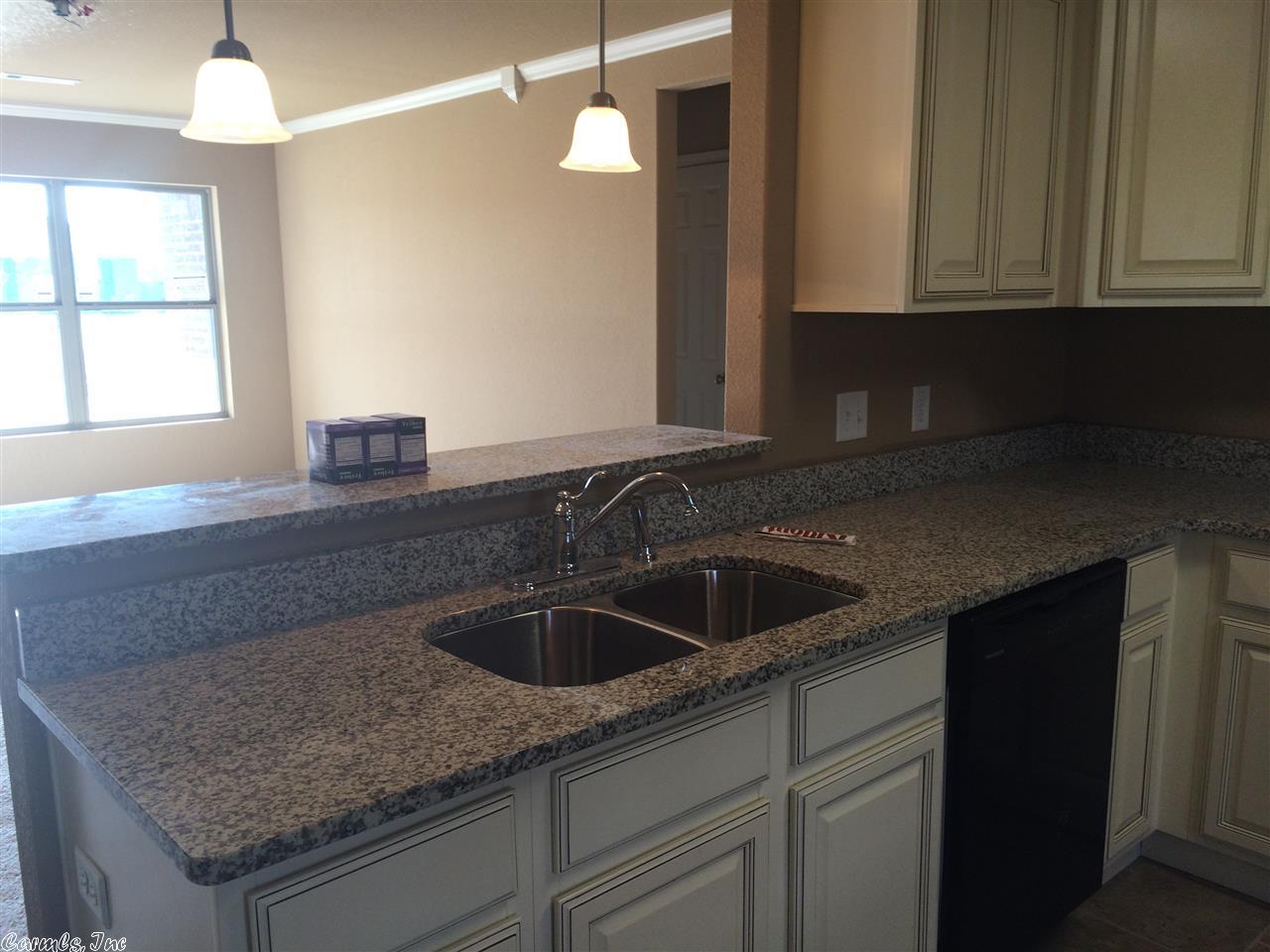 515 Pea Ridge St, Conway, AR 72032 photo 8