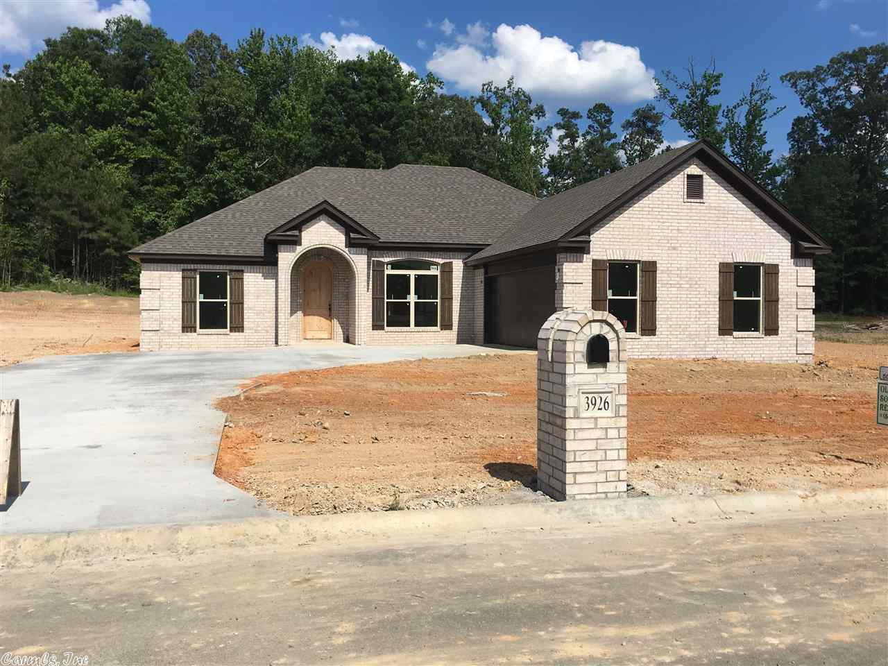 3926 Hampton Dr, Benton, AR 72019 photo 2