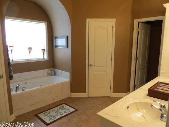 305 Korbin Cv, Benton, AR 72015 photo 17