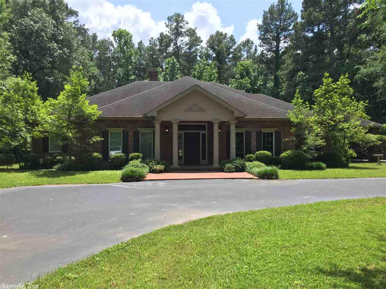 7 Bartholomew Dr, Pine Bluff, AR 71603 photo 1