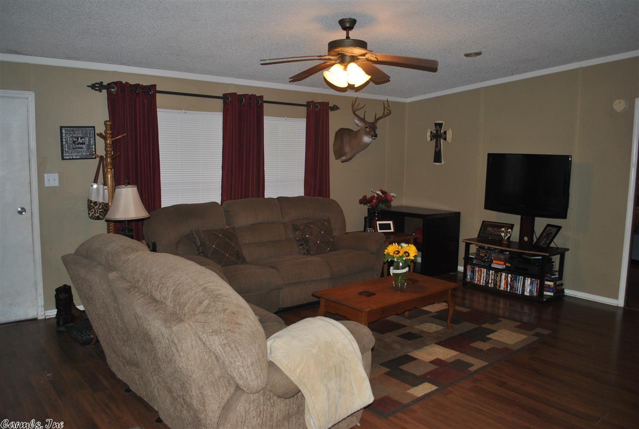 138 Phil Dr, Haskell, AR 72015 photo 3