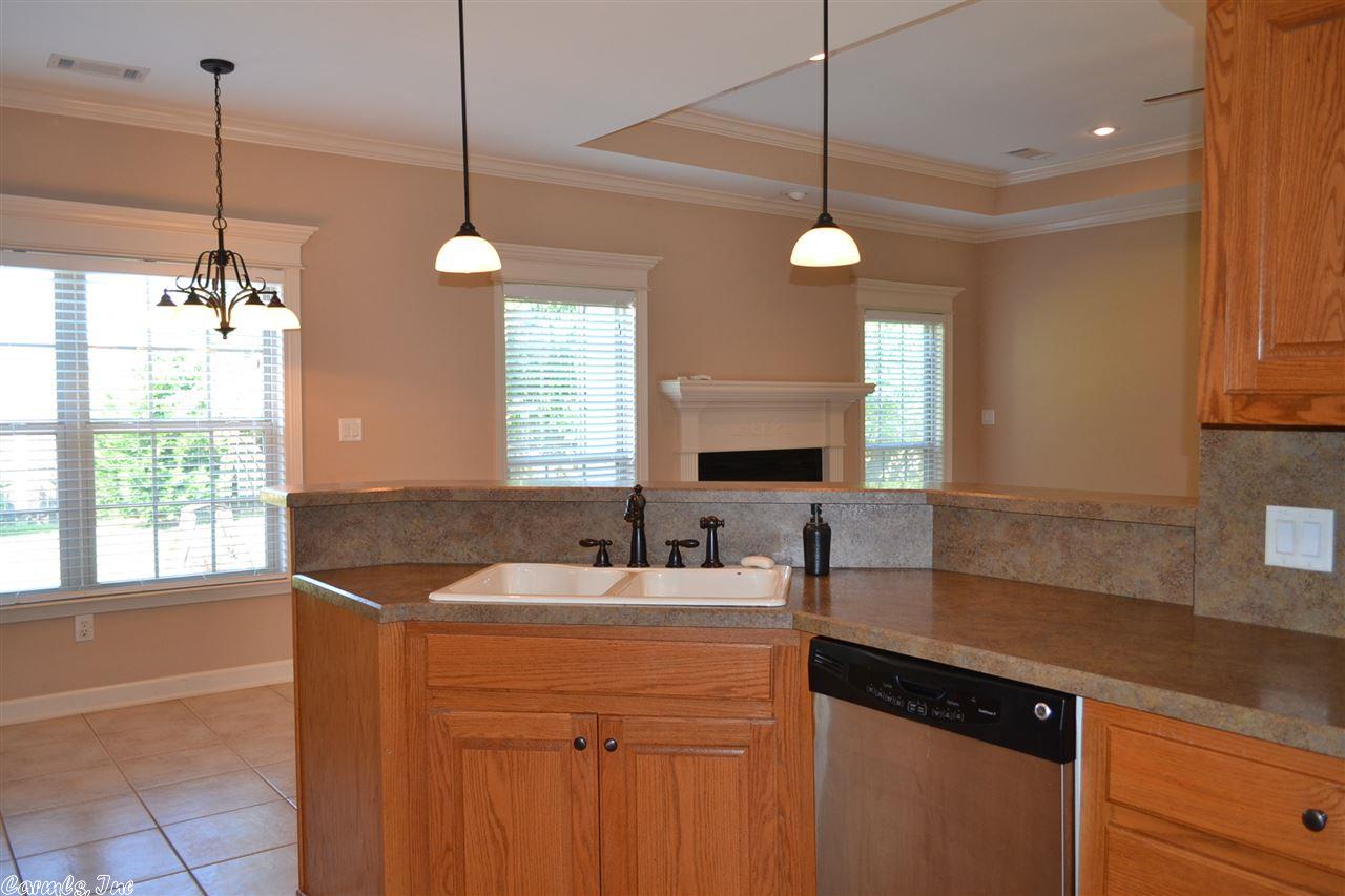2618 Redcliff Dr, Benton, AR 72019 photo 9