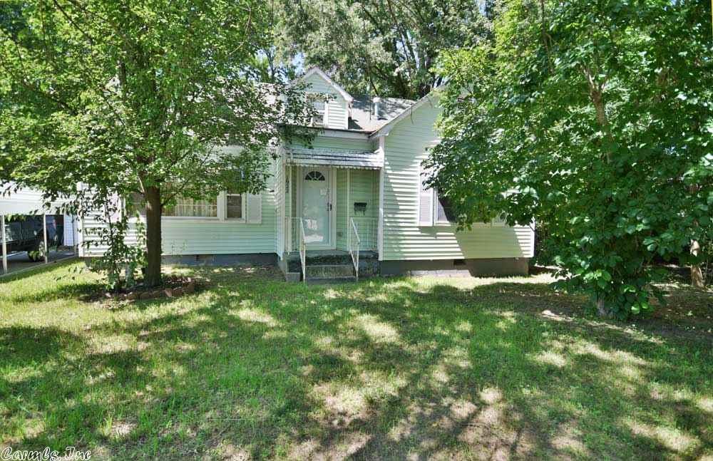 1922 Independence St, Conway, AR 72034 photo 1