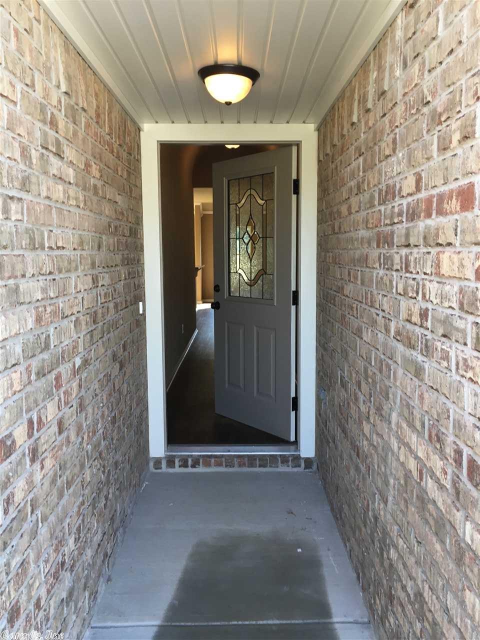 1105 Crossing Loop, Bryant, AR 72022 photo 3