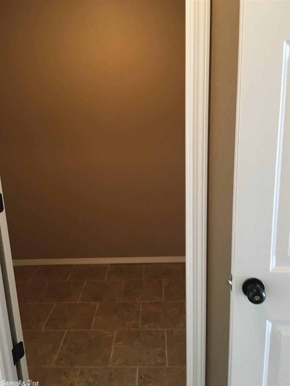 1105 Crossing Loop, Bryant, AR 72022 photo 5