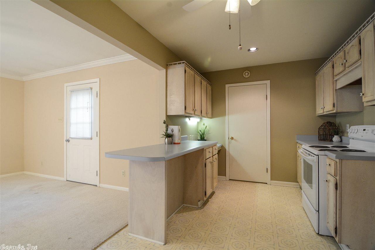 604 Brookhaven Ct, Jacksonville, AR 72076 photo 9