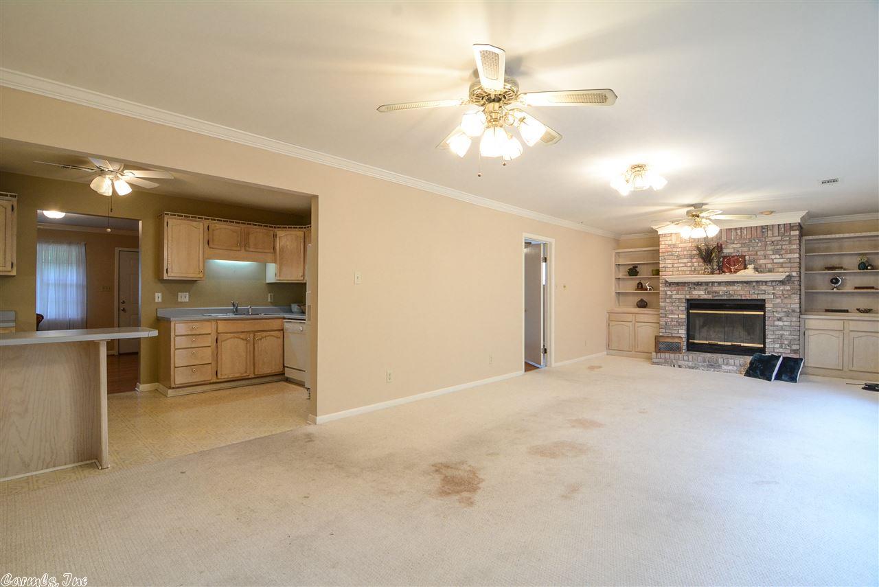 604 Brookhaven Ct, Jacksonville, AR 72076 photo 12