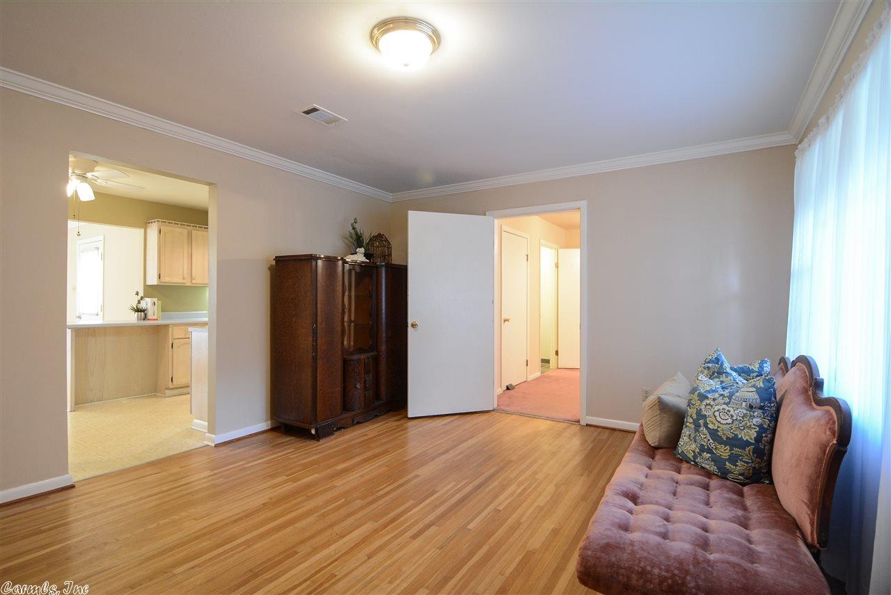 604 Brookhaven Ct, Jacksonville, AR 72076 photo 3