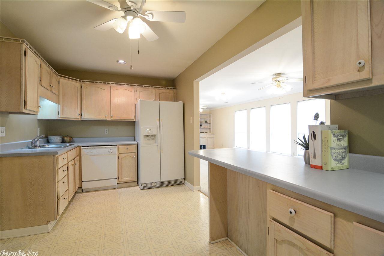 604 Brookhaven Ct, Jacksonville, AR 72076 photo 7