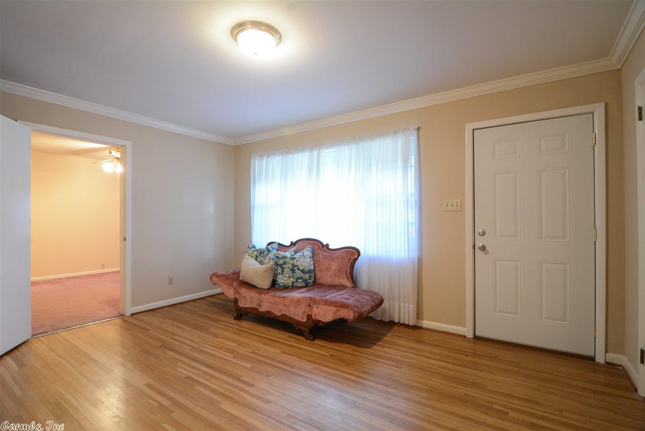 604 Brookhaven Ct, Jacksonville, AR 72076 photo 4