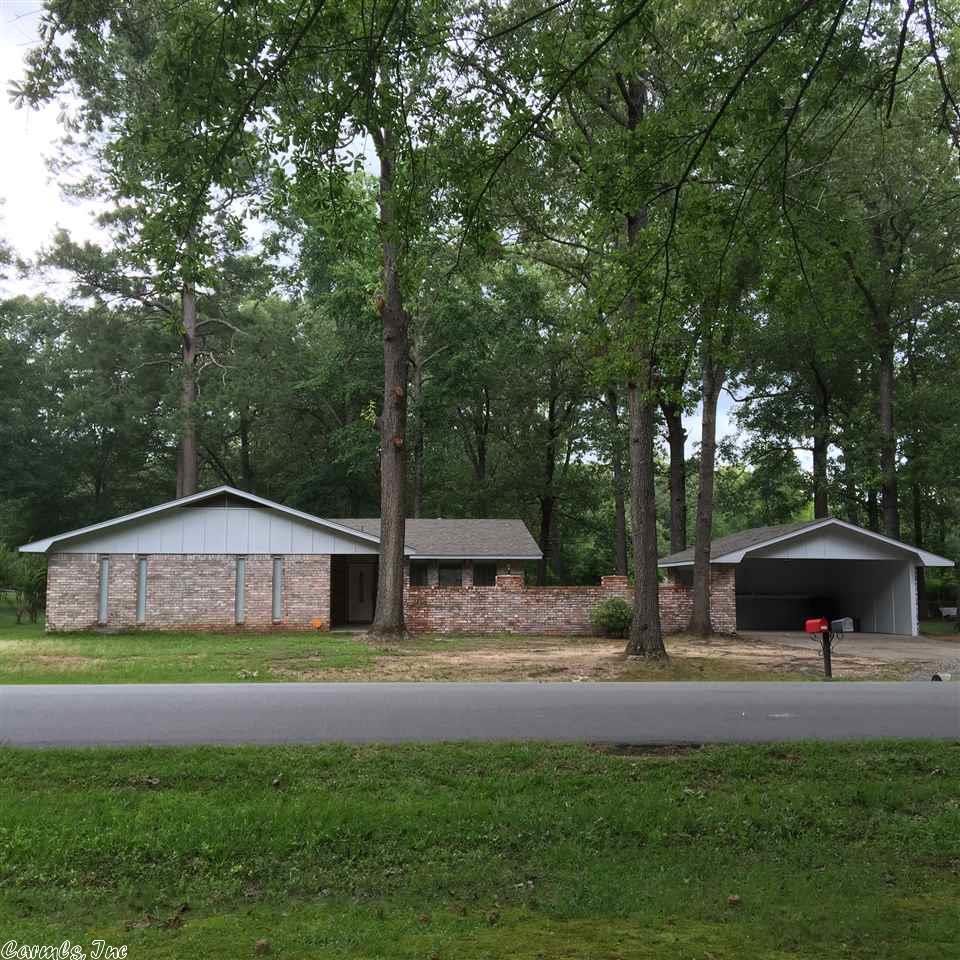 6301 Thrasher St, Pine Bluff, AR 71603 photo 1