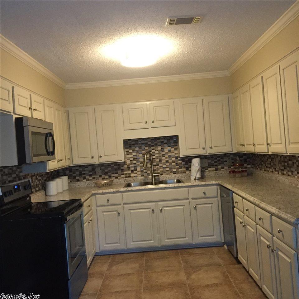 6301 Thrasher St, Pine Bluff, AR 71603 photo 4