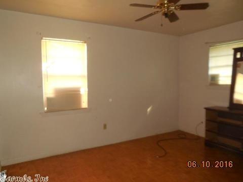 1200 S Dakota, Pine Bluff, AR 71601 photo 13
