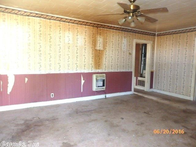 745 Sunset, Trumann, AR 72472 photo 2