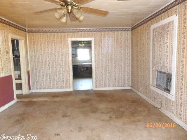 745 Sunset, Trumann, AR 72472 photo 3