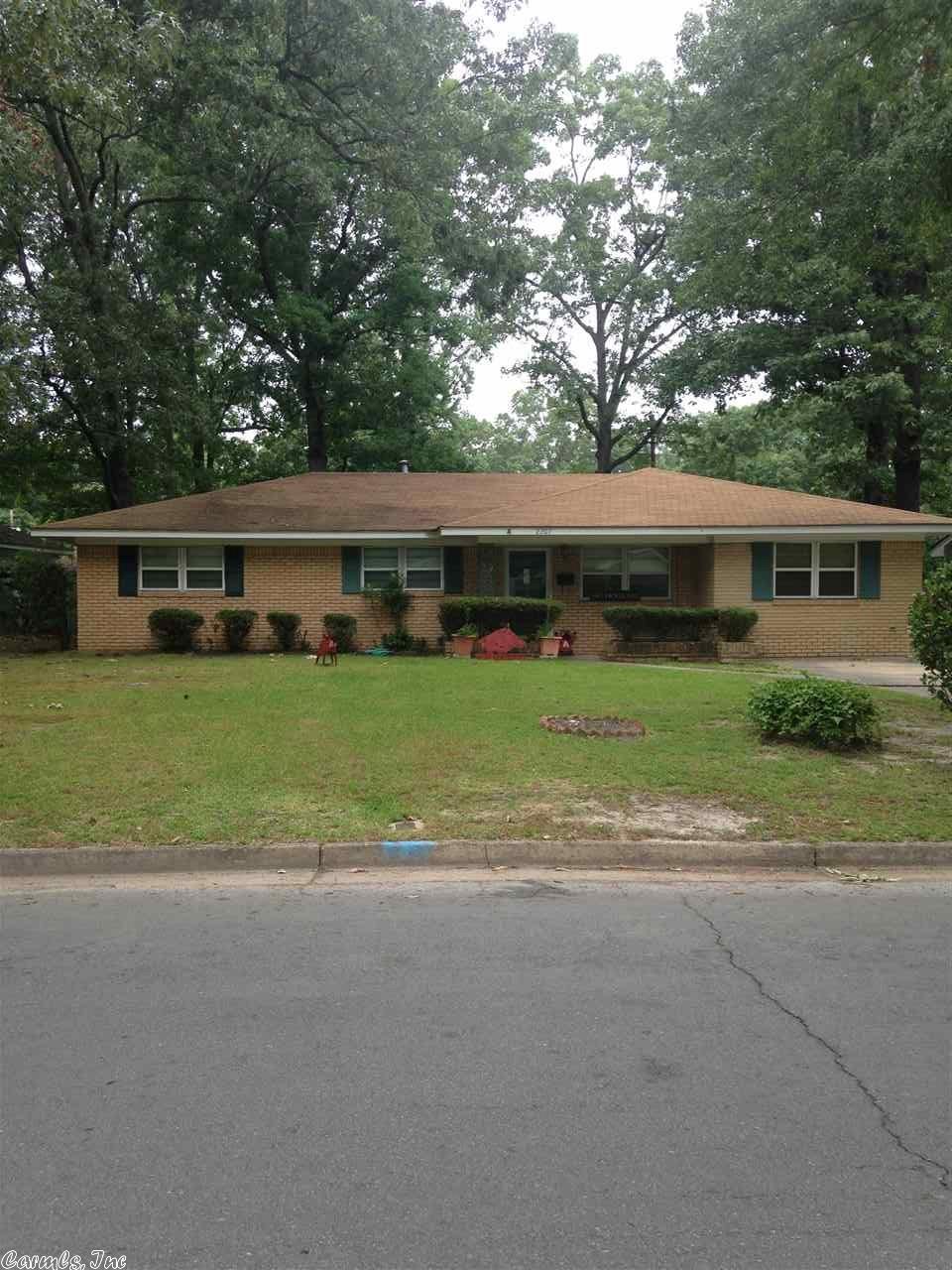 2207 W 38th, Pine Bluff, AR 71603 photo 1