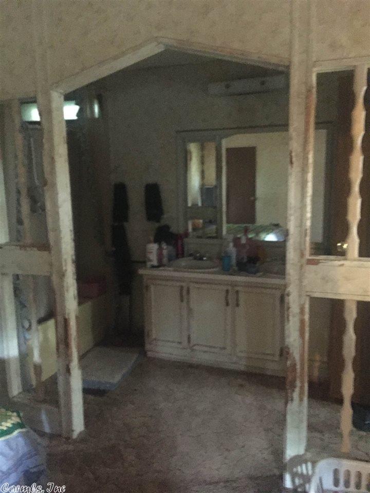 305 Simstown Rd, Evening Shade, AR 72532 photo 8