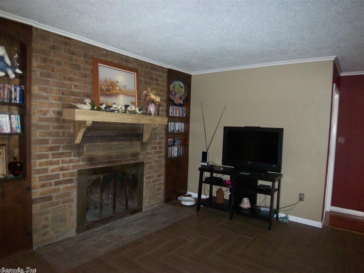 619 Pearl, Benton, AR 72015 photo 21