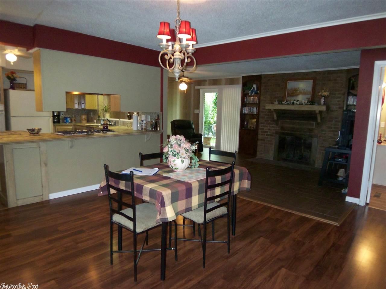 619 Pearl, Benton, AR 72015 photo 15