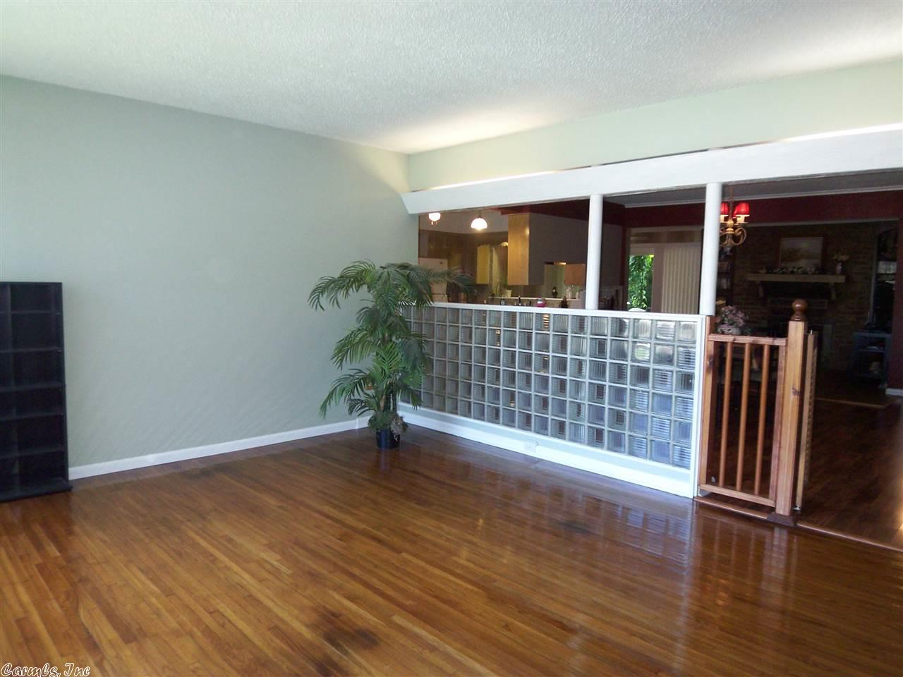 619 Pearl, Benton, AR 72015 photo 11