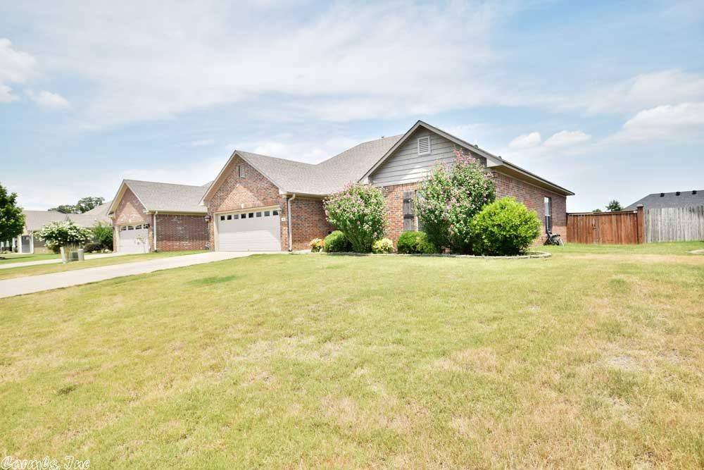 180 Four Winds Dr, Conway, AR 72034 photo 3