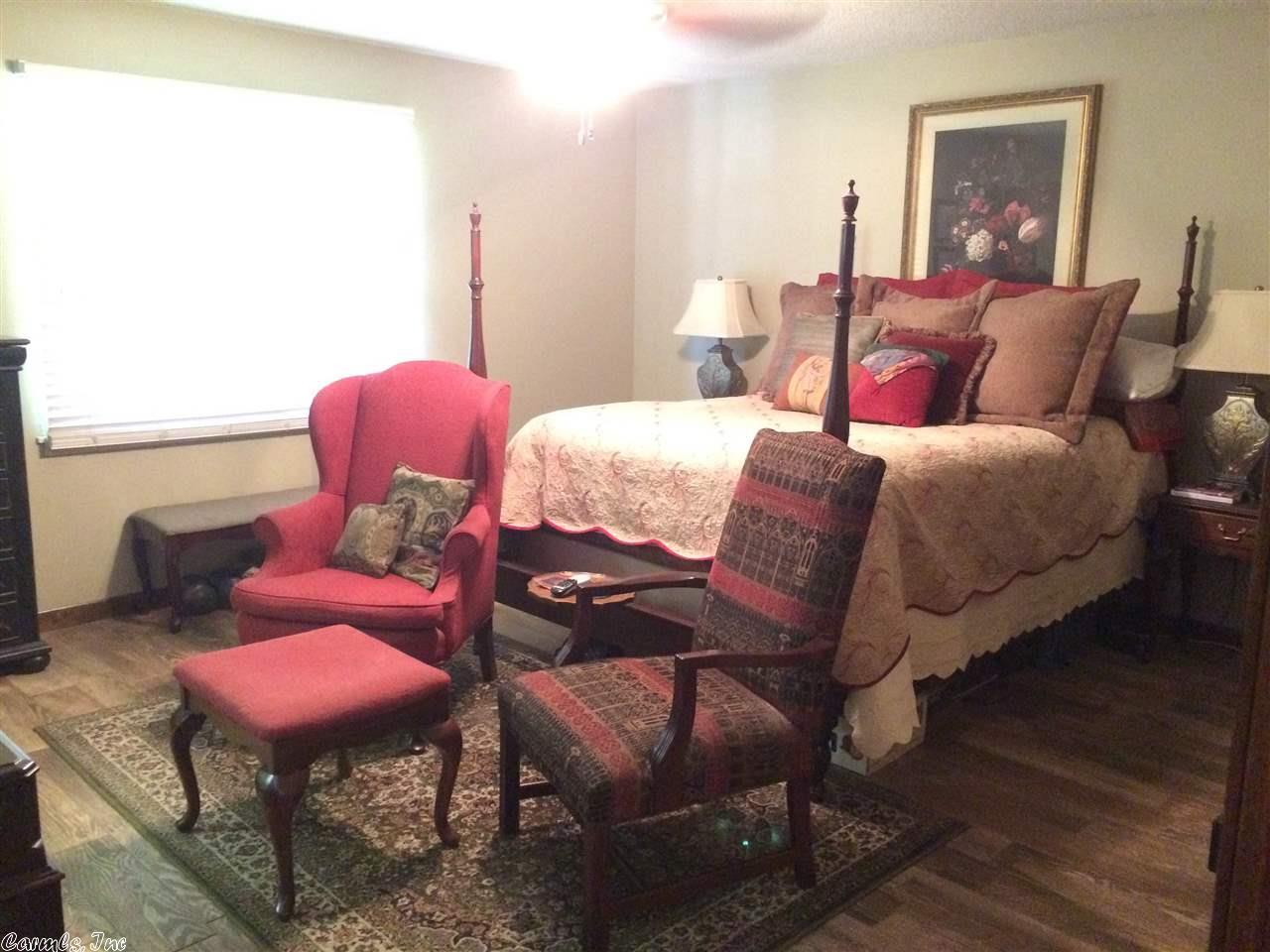 2222 Meadowpond Trl, White Hall, AR 71602 photo 3