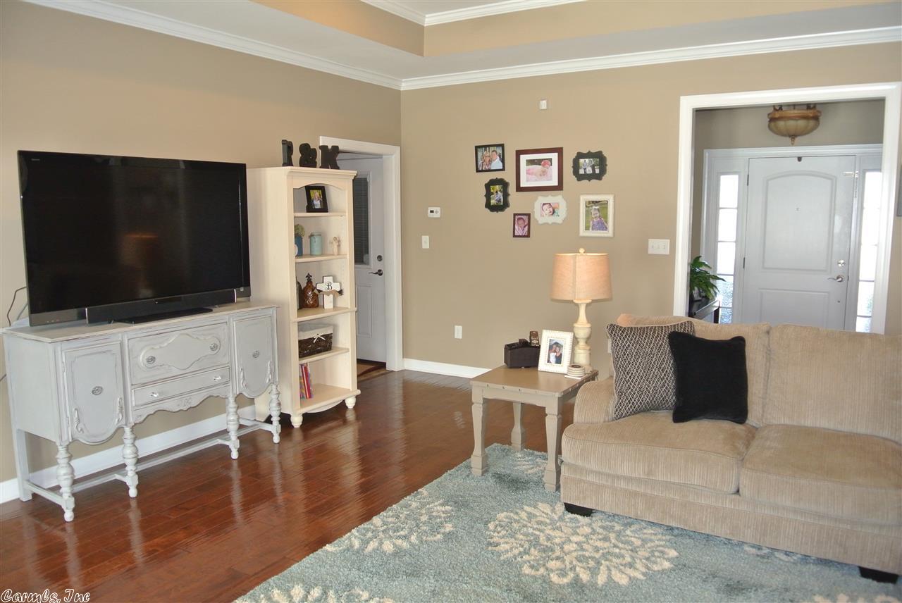 1195 Oak Glenn Loop, Bryant, AR 72022 photo 5