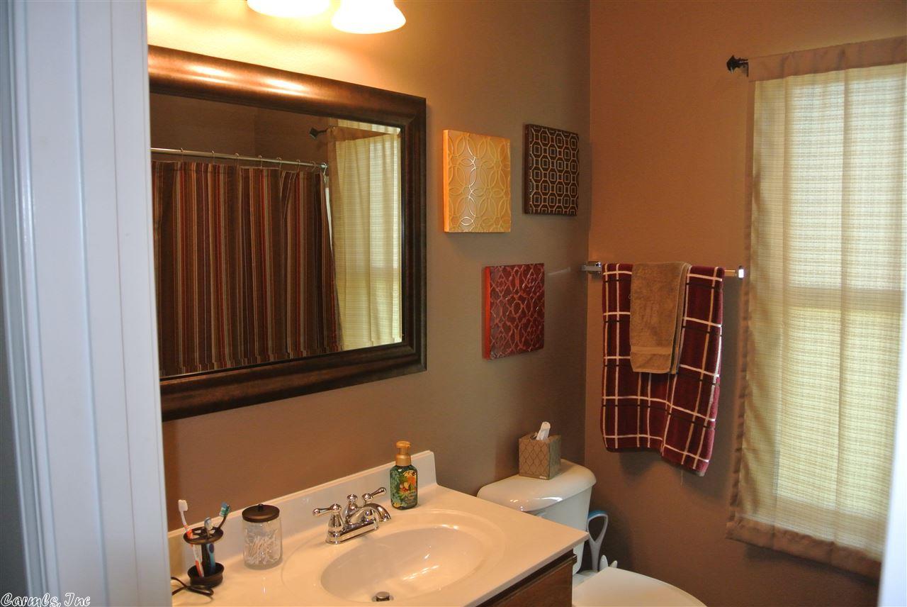 1195 Oak Glenn Loop, Bryant, AR 72022 photo 16