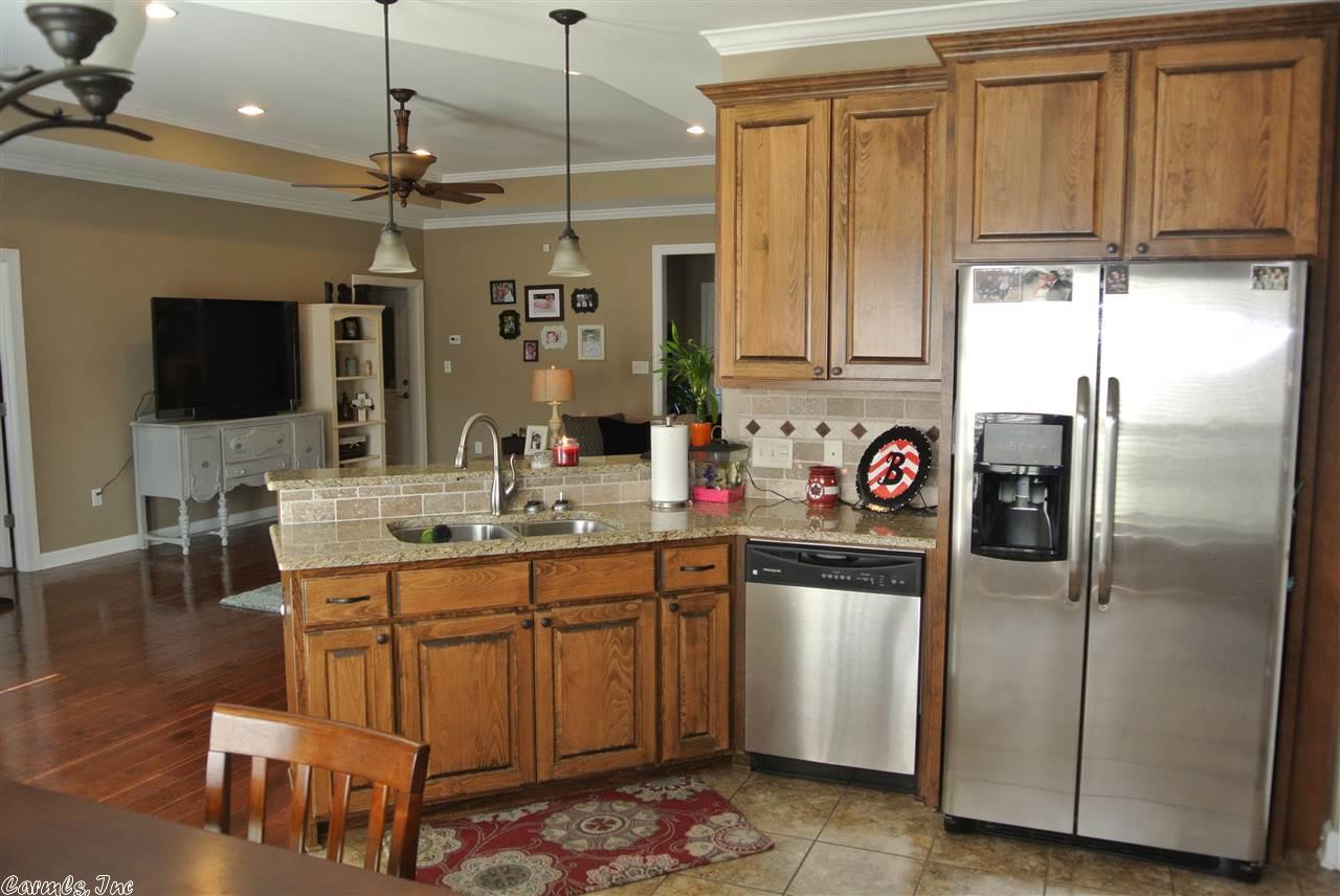 1195 Oak Glenn Loop, Bryant, AR 72022 photo 9