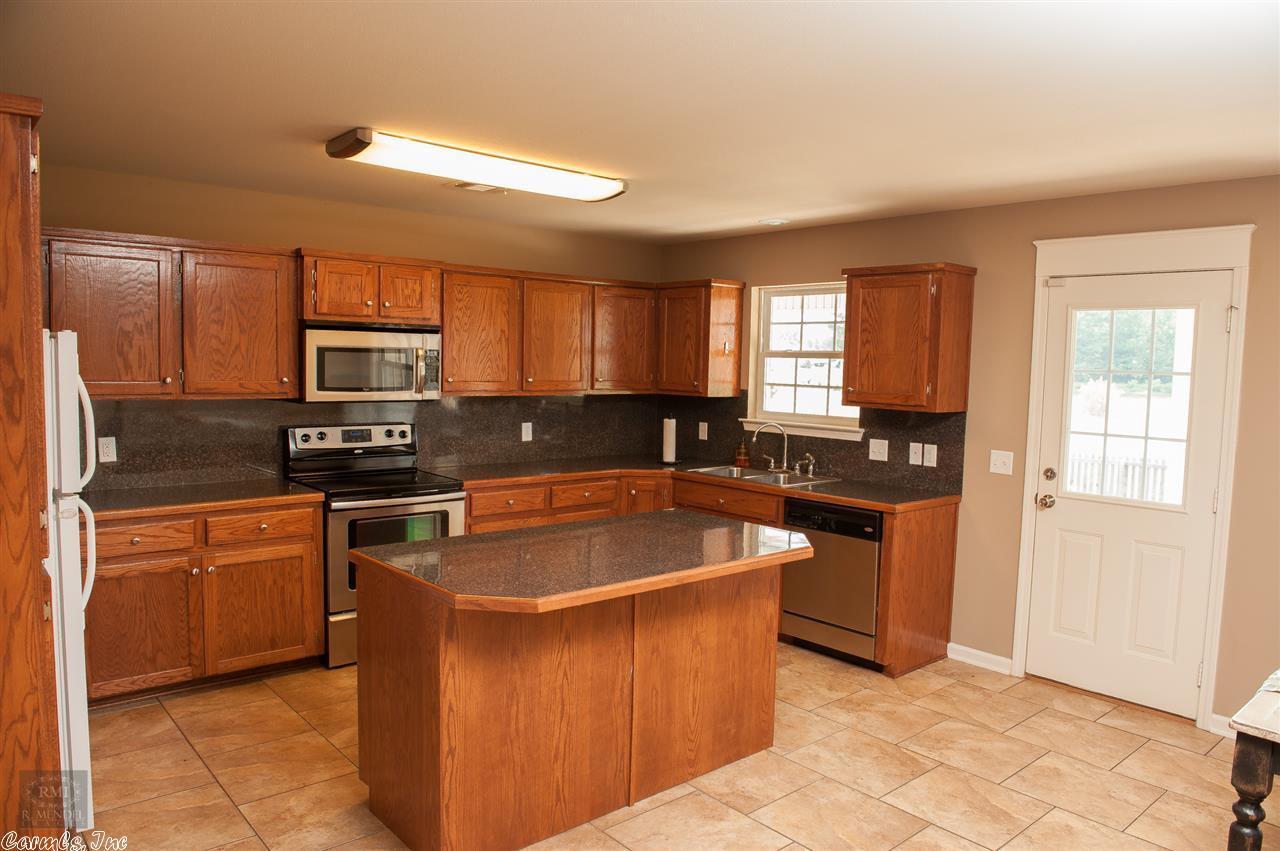 204 Timberlake Dr, Haskell, AR 72015 photo 5