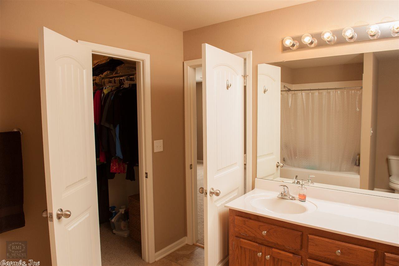 204 Timberlake Dr, Haskell, AR 72015 photo 15