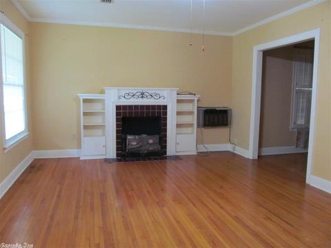 409 E Cedar, Warren, AR 71671 photo 2