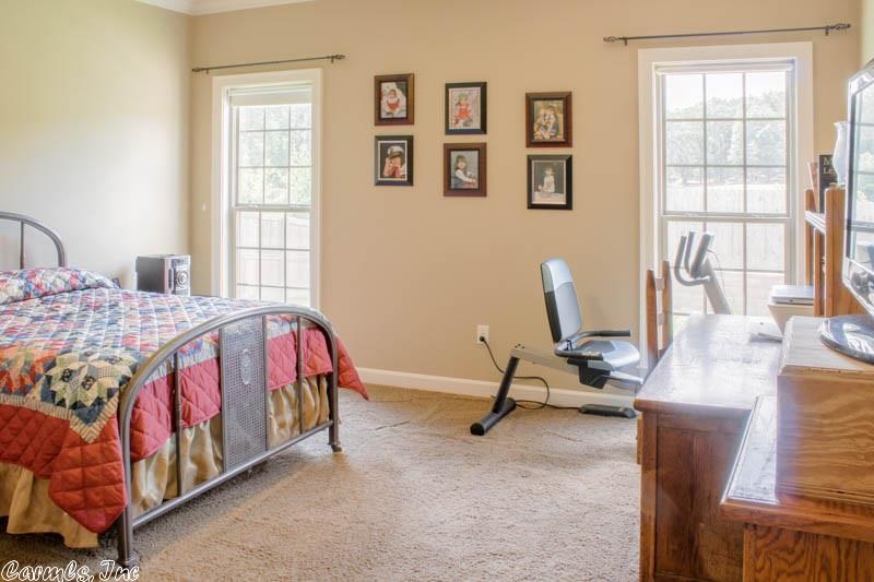 47 Oak Tree Cir, Conway, AR 72032 photo 17