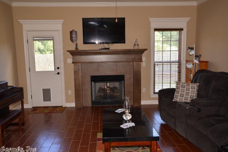 47 Oak Tree Cir, Conway, AR 72032 photo 6