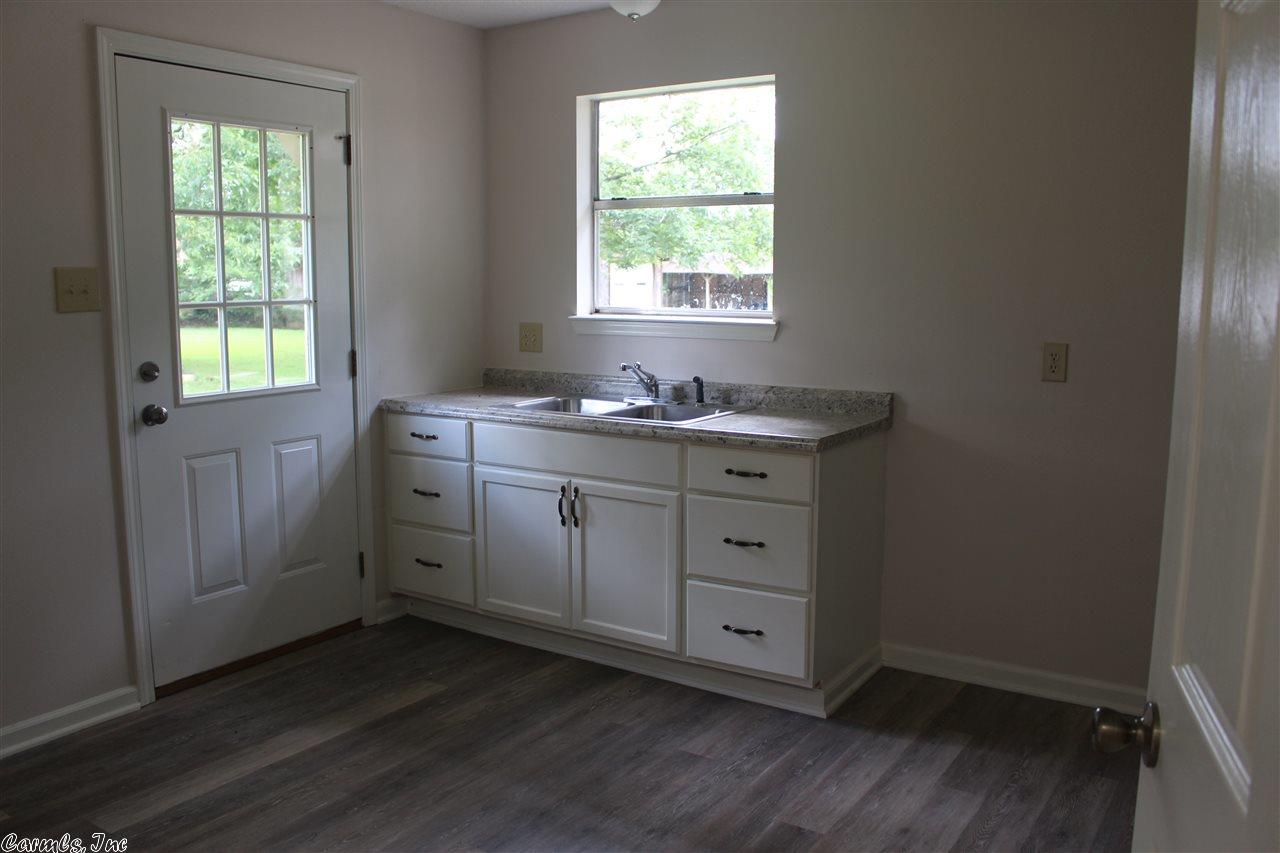 2514 Ridgecrest Dr, Bryant, AR 72022 photo 7