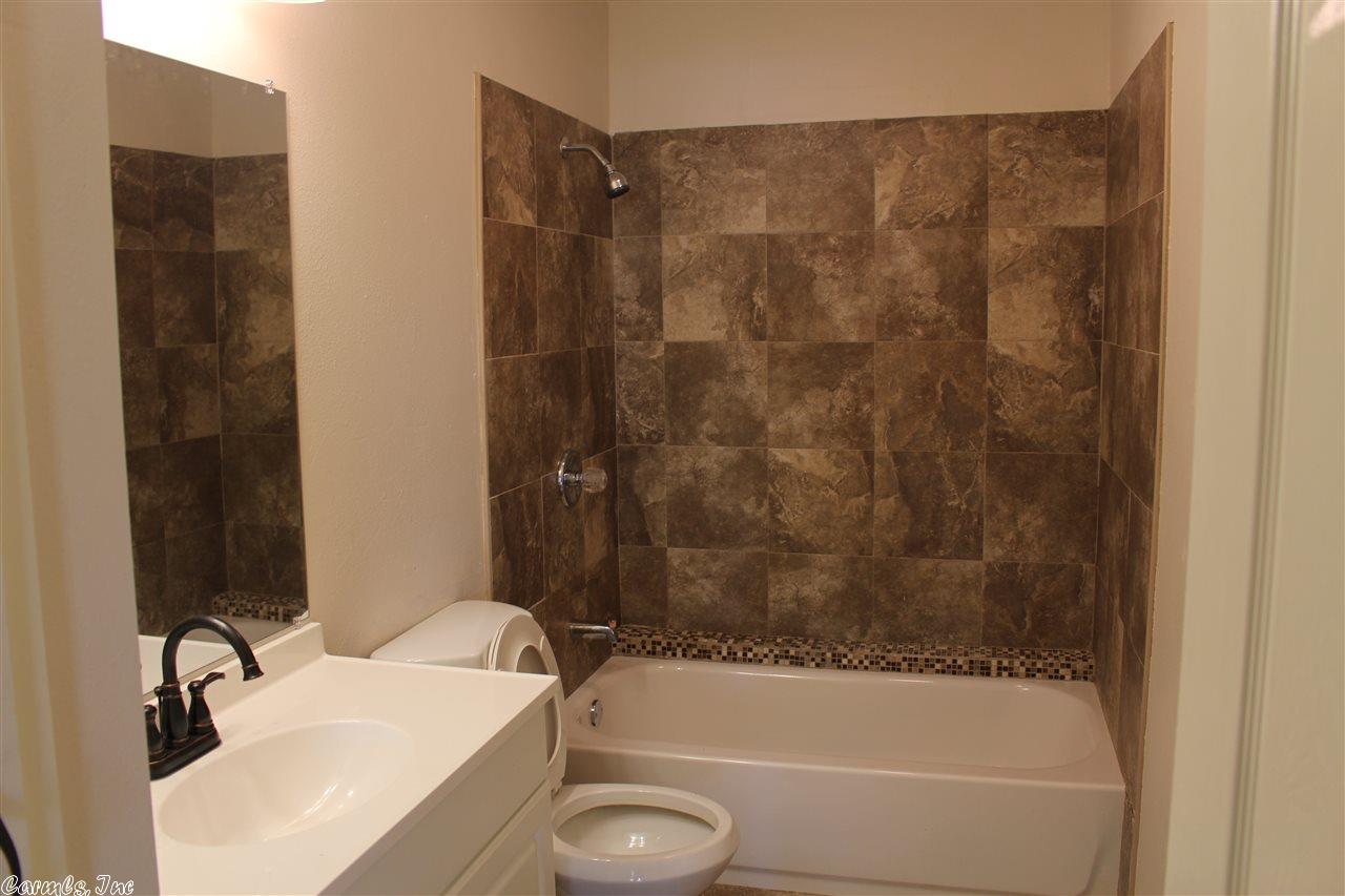 2514 Ridgecrest Dr, Bryant, AR 72022 photo 9