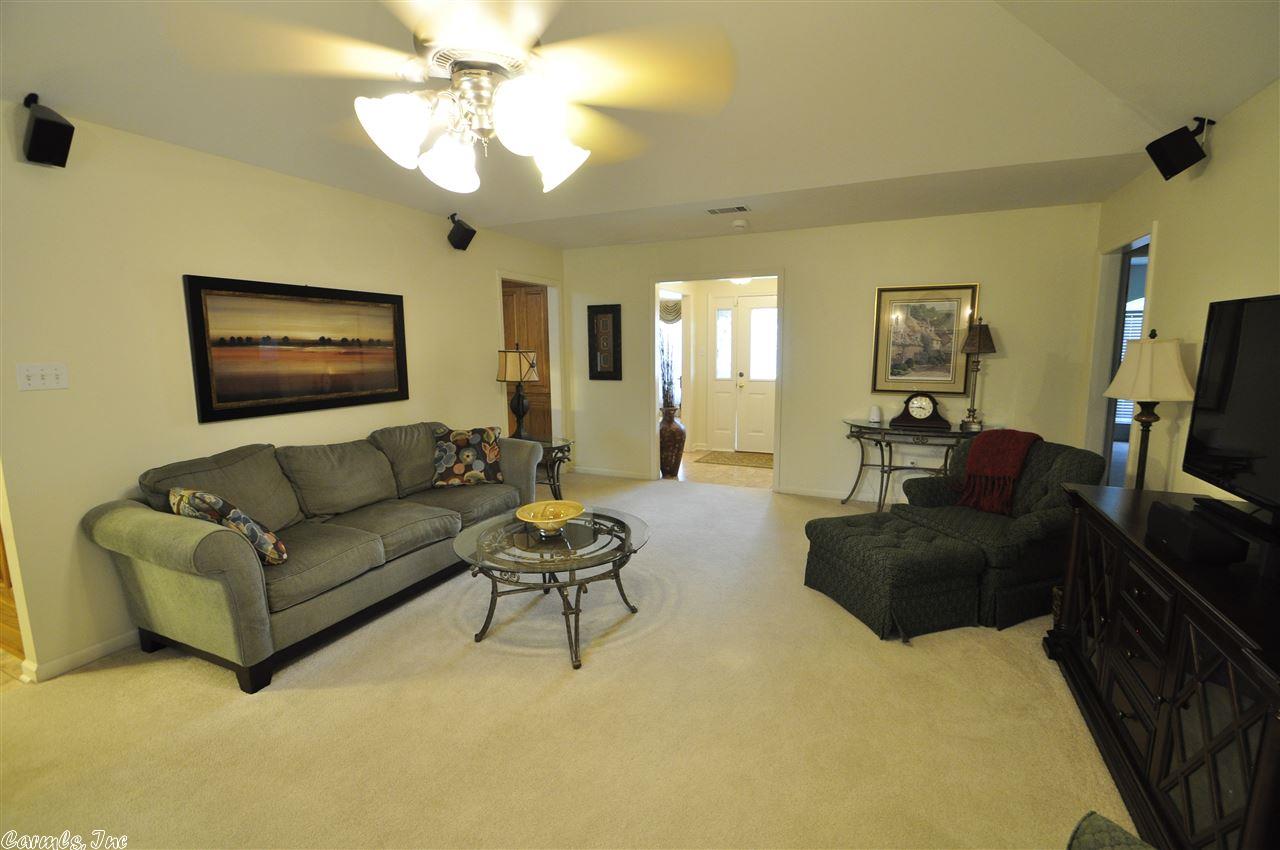 4110 Mockingbird Cv, Benton, AR 72015 photo 3