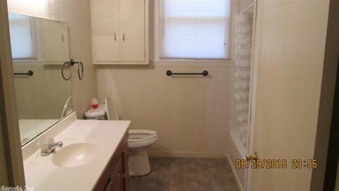 2805 W 27, Pine Bluff, AR 71603 photo 11