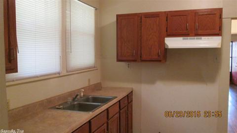 2805 W 27, Pine Bluff, AR 71603 photo 9