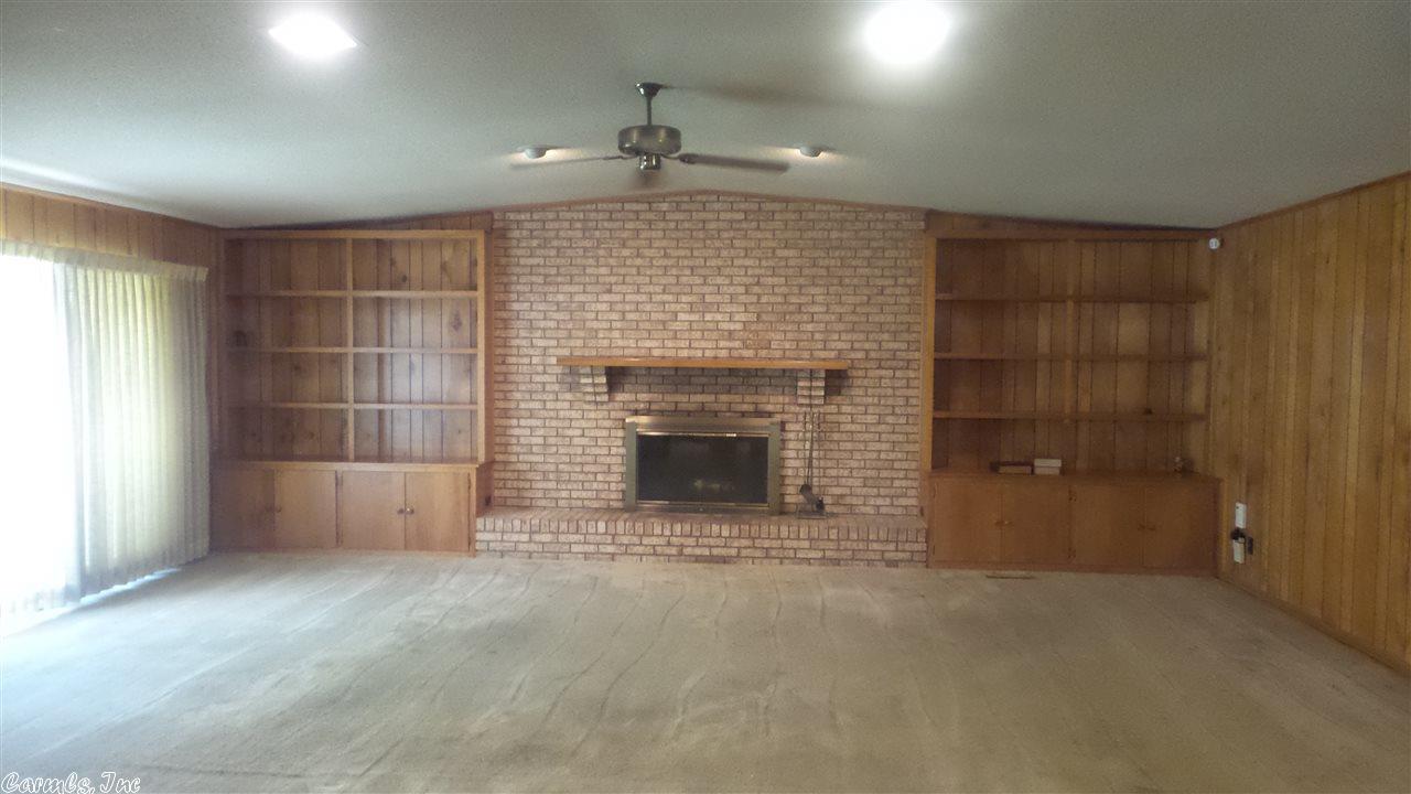 2300 Forest Knoll Dr, Pine Bluff, AR 71603 photo 7