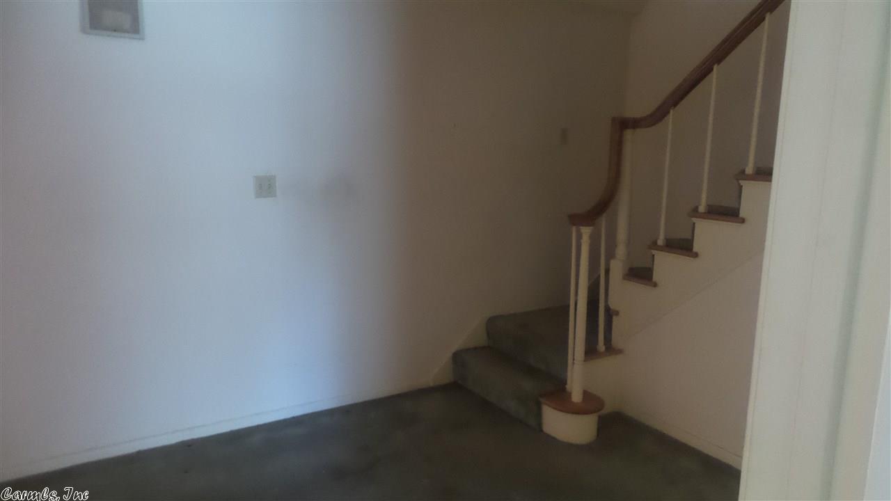 2300 Forest Knoll Dr, Pine Bluff, AR 71603 photo 16