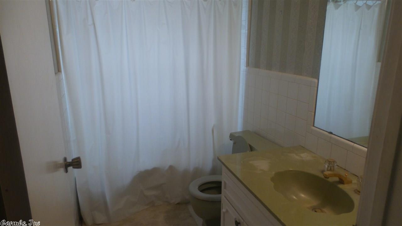 2300 Forest Knoll Dr, Pine Bluff, AR 71603 photo 14
