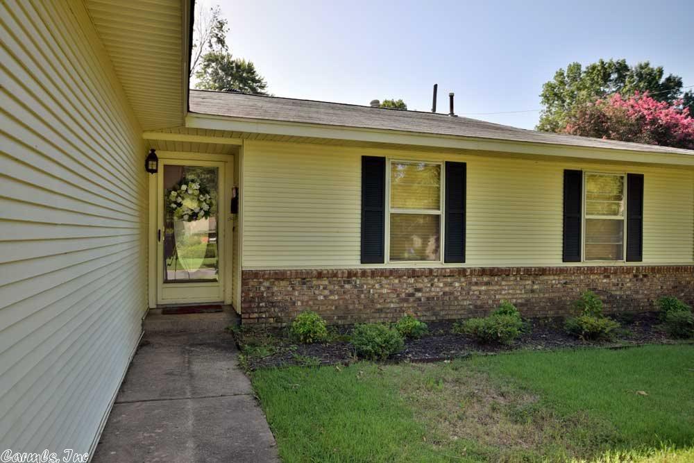 1318 Sunset, Conway, AR 72034 photo 2