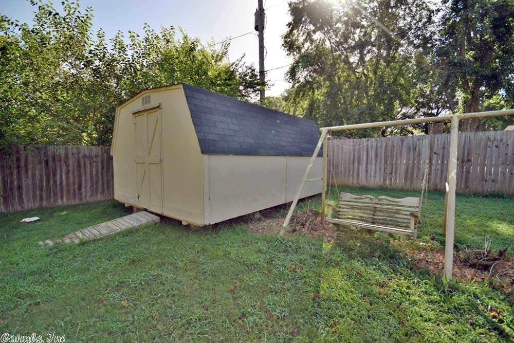 1318 Sunset, Conway, AR 72034 photo 40