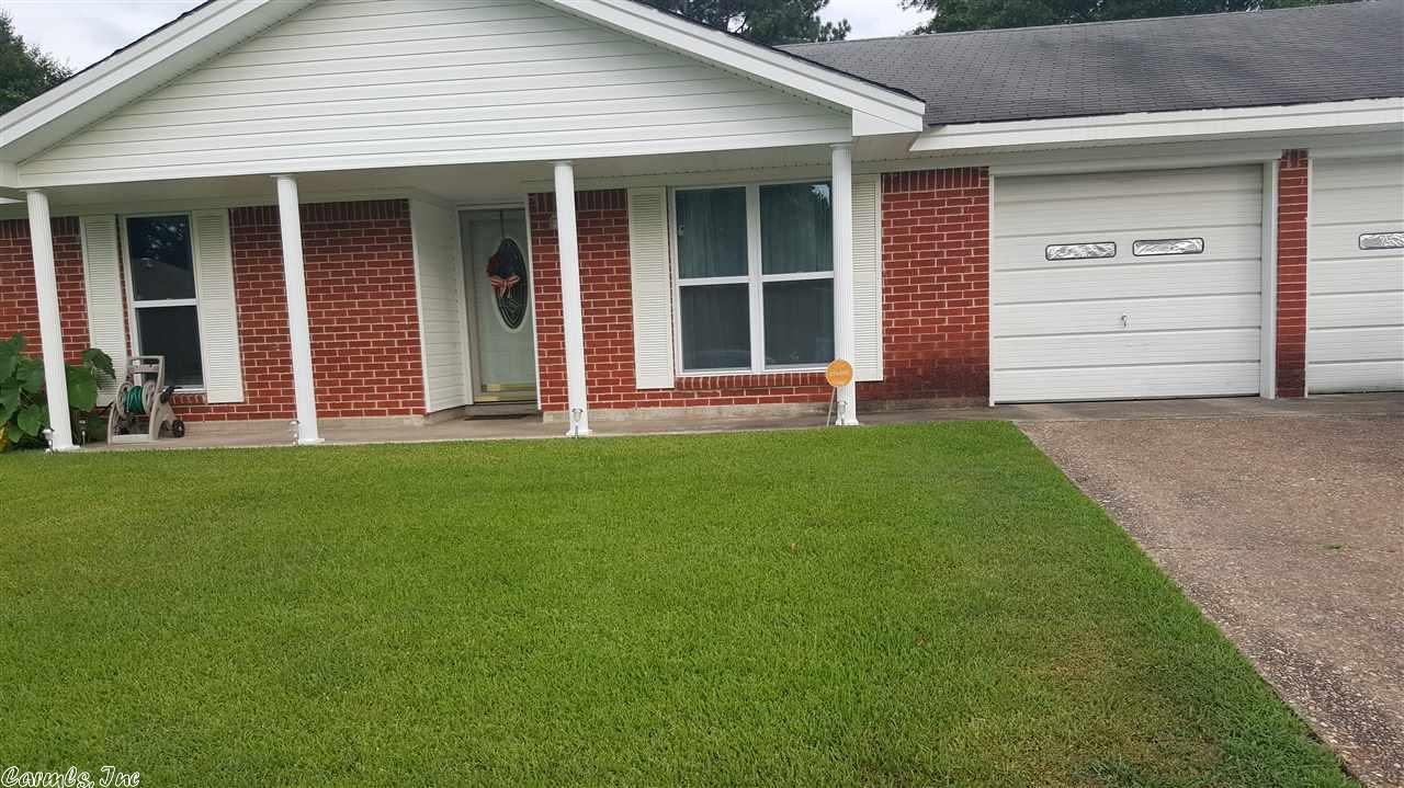 3109 Almetta Dr, Pine Bluff, AR 71603 photo 1