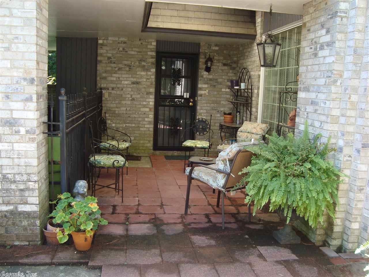 22 Westridge Dr, Pine Bluff, AR 71603 photo 2