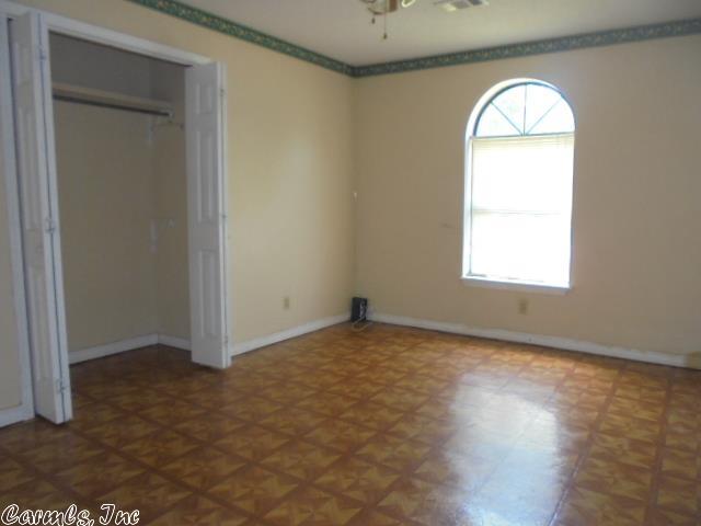 305 E Cedar St, Brinkley, AR 72021 photo 8