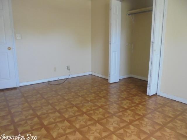 305 E Cedar St, Brinkley, AR 72021 photo 11